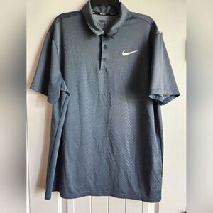 Nike Men's Gold Shirt